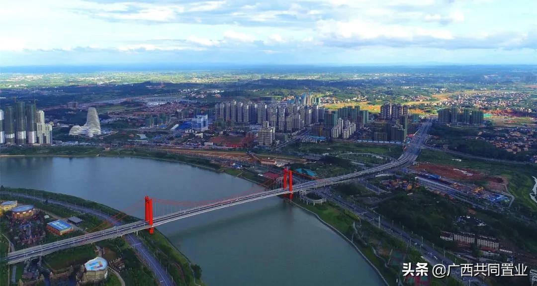 鎴戝湪鍗楀畞绛変綘瑙嗛,鎴戝湪鍗楀畞绛変綘鍘熺増