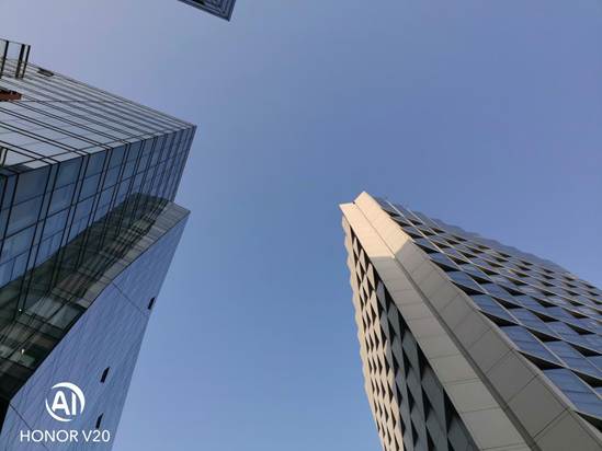 荣耀v20年度旗舰机对比,荣耀v20值得买吗最新