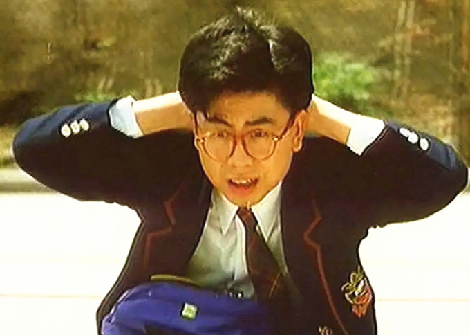 ​一众金牌绿叶同框，孙兴黄子扬被美女环绕，“嘎子”肌肉抢镜