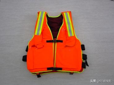 战术防暴装备,消防员装备器材手册