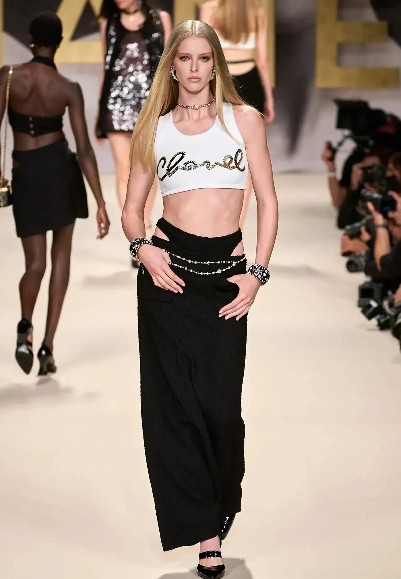 香奈儿chanel2020秀,香奈儿2022春夏女装发布会