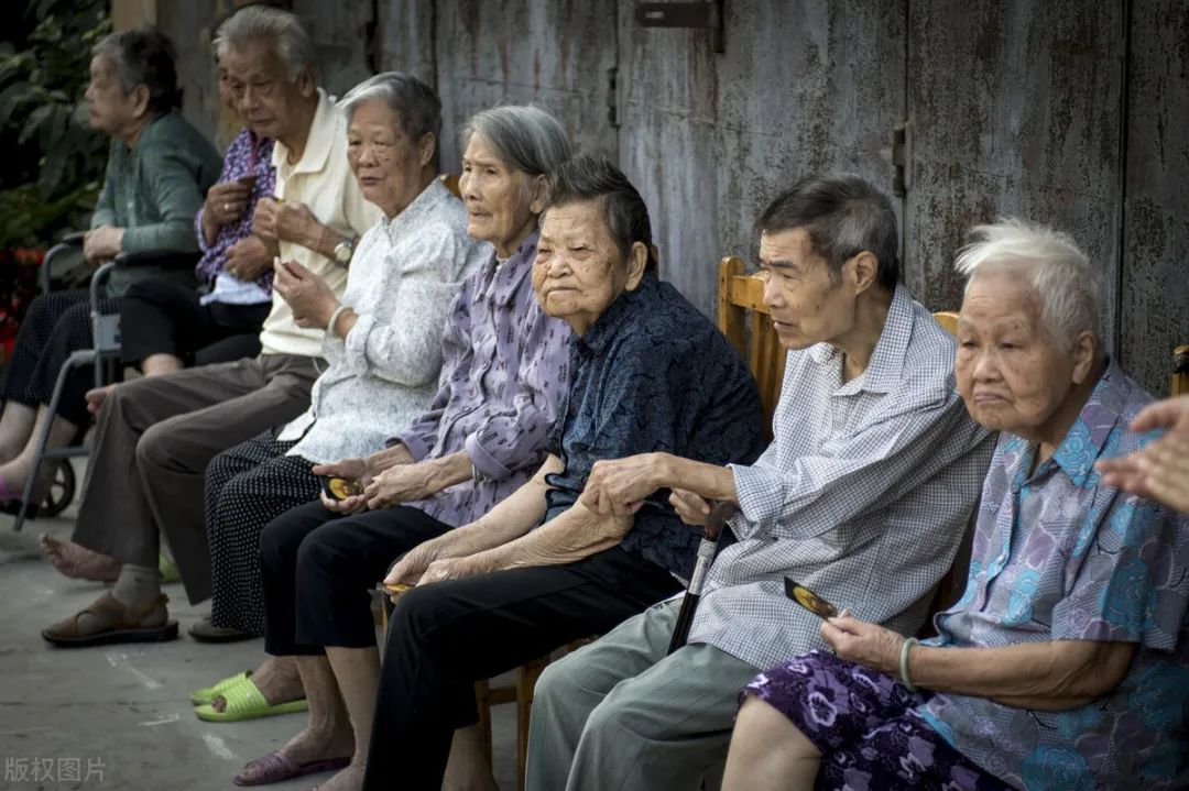 怎样看待跟公婆一起住,怎么看待和婆婆一起住