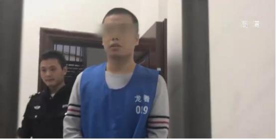 2017年一湖南电工自学编程，造控制彩票结果的网站，两年谋利上亿