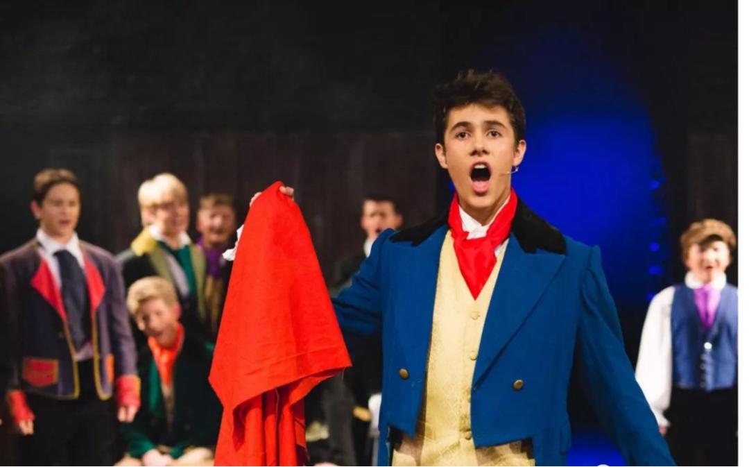 英国国王学院小学,英国国王学校分校