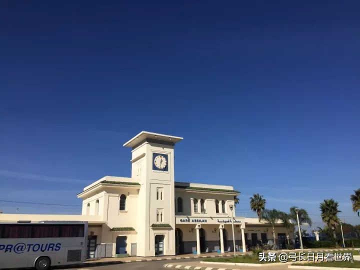 那又怎样，先干了这杯酒