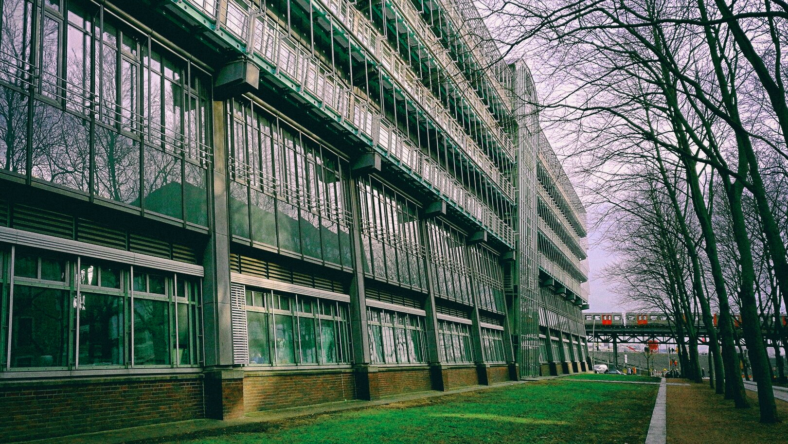 寰峰浗姹夊牎涓浗涔嬫梾,寰峰浗姹夊牎鏃呰