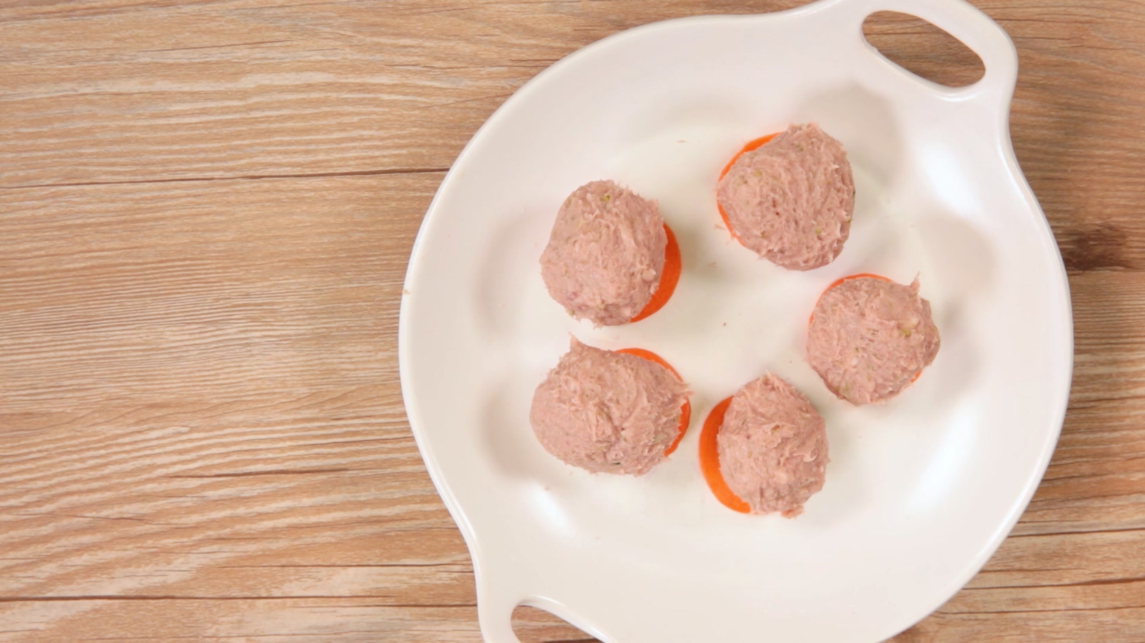 七个月宝宝出游辅食怎么吃,外出旅行给宝宝用什么做辅食