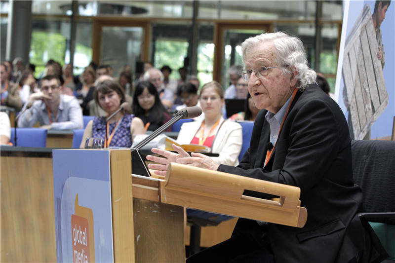 语文是什么让人什么仿写句子,语文是什么呢