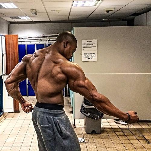 鑲岃倝鐔婄尗韬潗鍙樺寲,鑲岃倝鐔婄尗韬潗