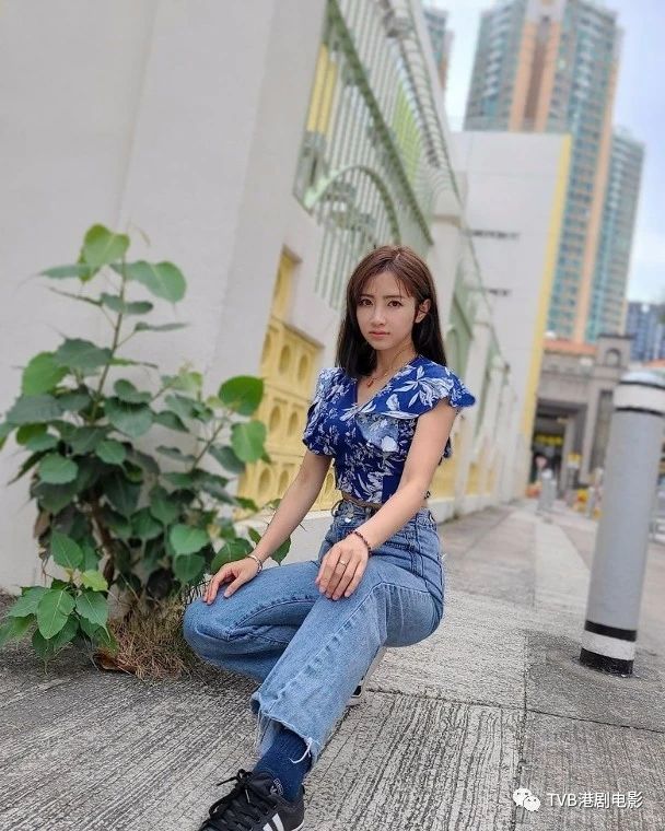 tvb女主持采访时惨遭袭击,tvb女主持采访惨遭袭击