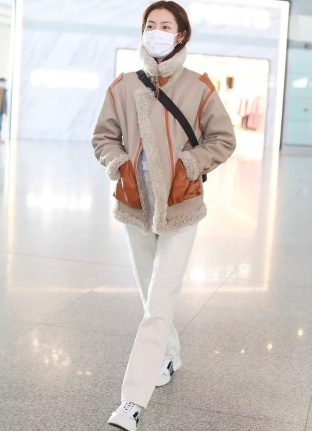 日常应该怎么打扮,怎样穿搭才最好看时尚大气