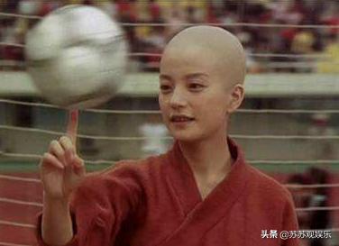 少林足球的阿梅是赵薇演的吗,赵薇少林足球守门员片段