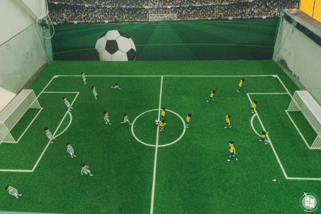 一座昆钢城半部云南史,昆明拓东体育馆和贺龙体育馆