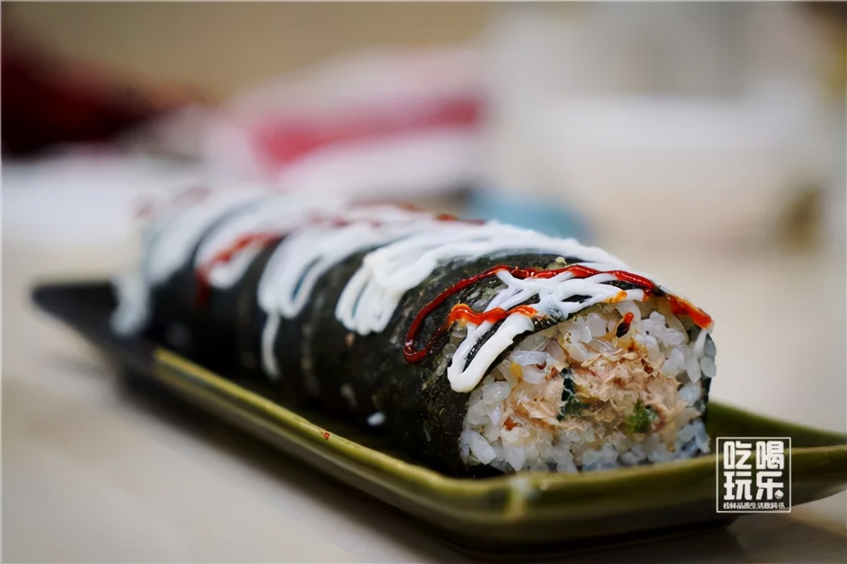 在桂林有好吃的火锅,在桂林的美食街