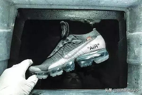 球鞋改造涂鸦 (如何自己在家改球鞋配色)