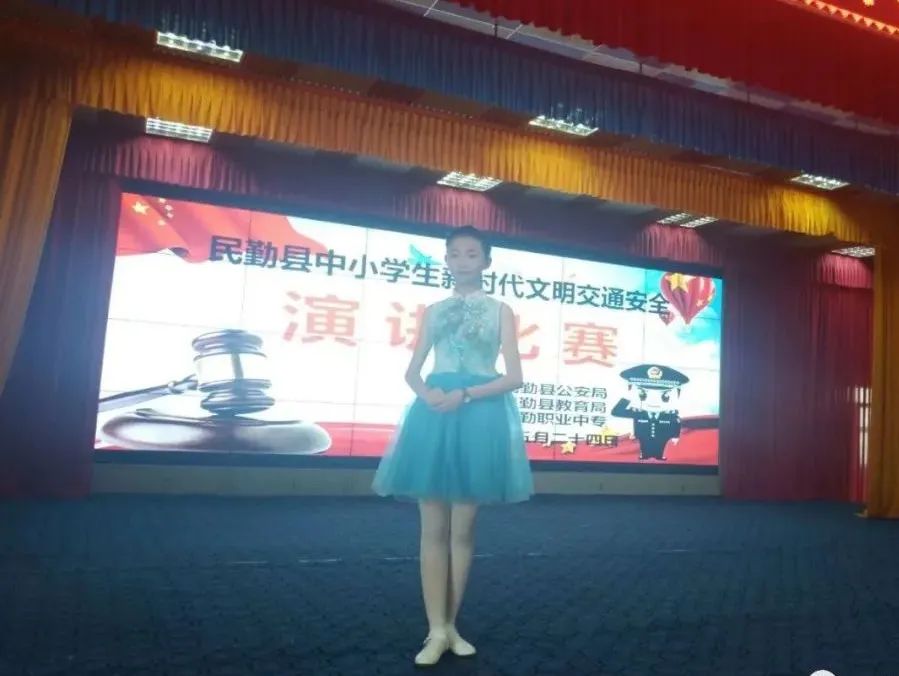 喜报：民勤五中学生张诗雨荣获第十四届宋庆龄奖学金