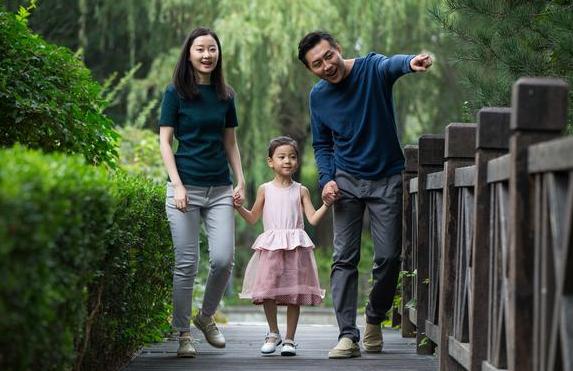 怎么鼓励性格内向的宝宝,内向宝宝怎么引导