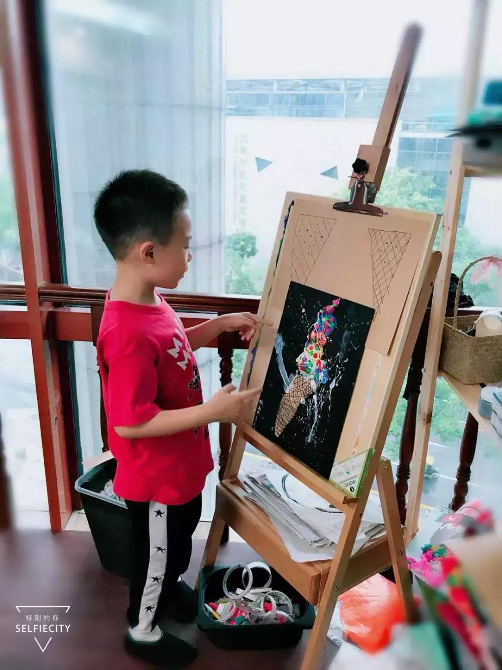 圆梦主题绘画作品六年级,圆梦创意绘画作品