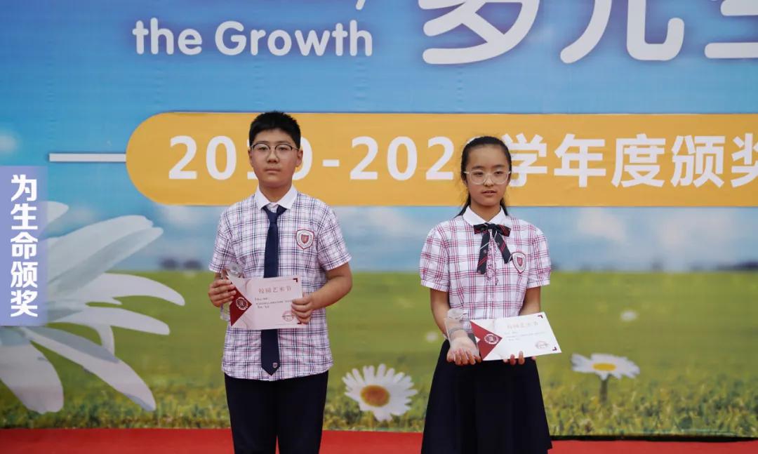 忍不住回想，少年的舞和歌。美如西川汇的你，值得世上最贵的奖杯