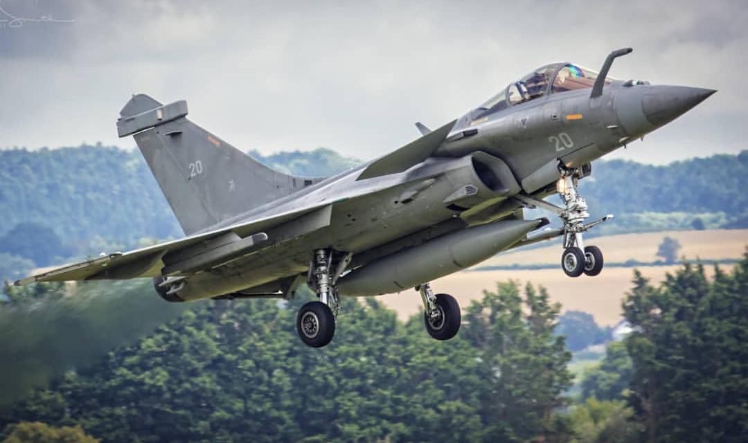 达索阵风战斗机vs布加迪,法国达索阵风