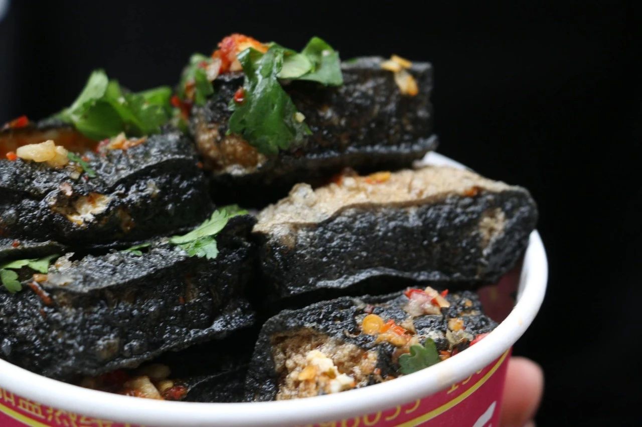 臭豆腐20元60包,20块钱的臭豆腐