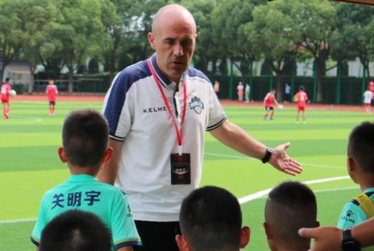 国足青训的问题出在哪,国足青训为什么强不起来