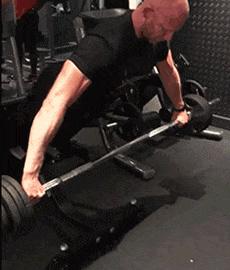 “山羊挺身”这么做，美臀美背练出来