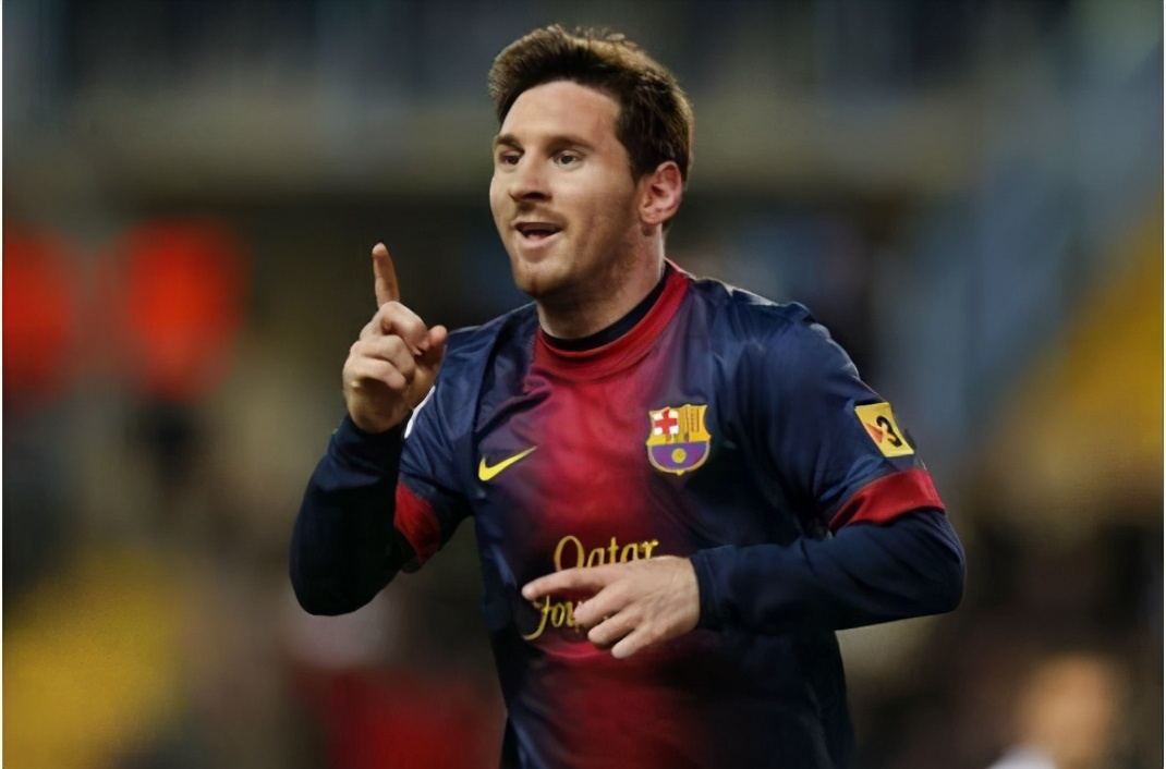 以为毫无悬念，结果难以取舍，因为那是他们陪我们走过的岁月