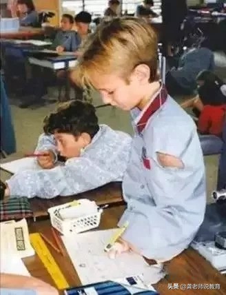 他没有四肢却活得很精彩,他没有四肢却热爱篮球