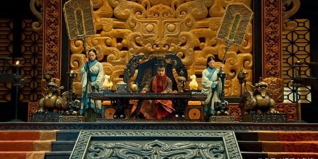 古人扇子怎么用,古代扇子的正确使用方法