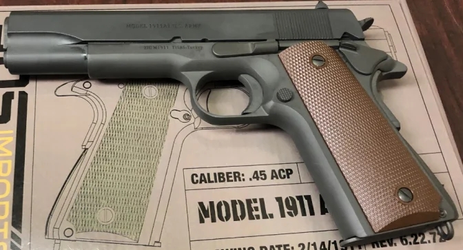 开开眼界：德克萨斯*器武**最全的商店，就和超市一样