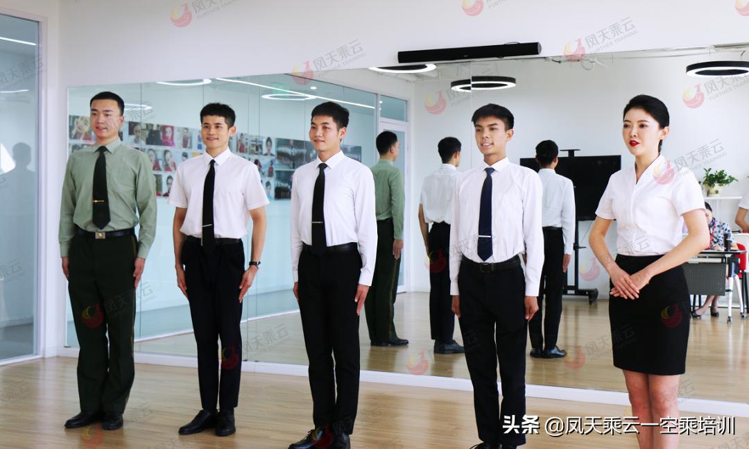 空乘面试要求及标准,空乘人员面试应考核些什么