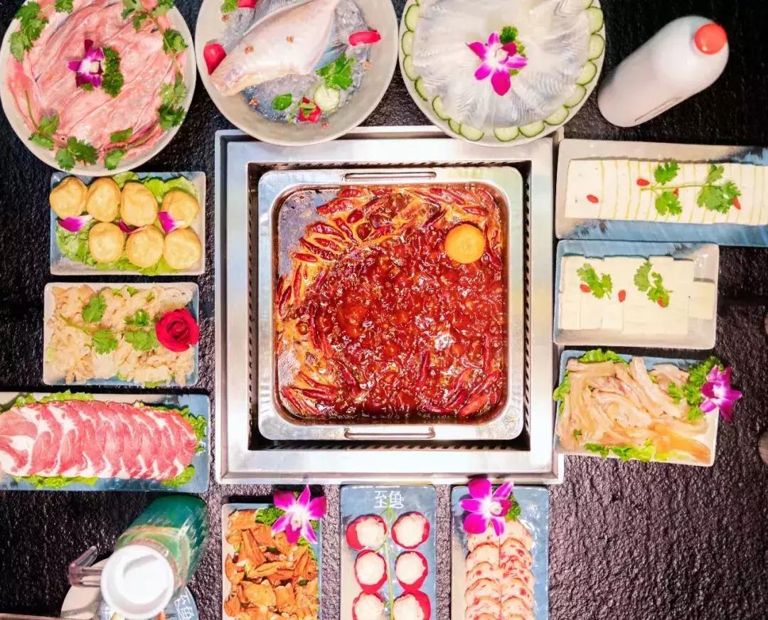 沙坪坝夏季小吃探店推荐,沙坪坝老字号美食推荐电话