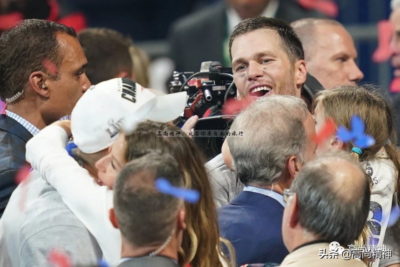 格隆退役,第五十一届超级碗大格隆