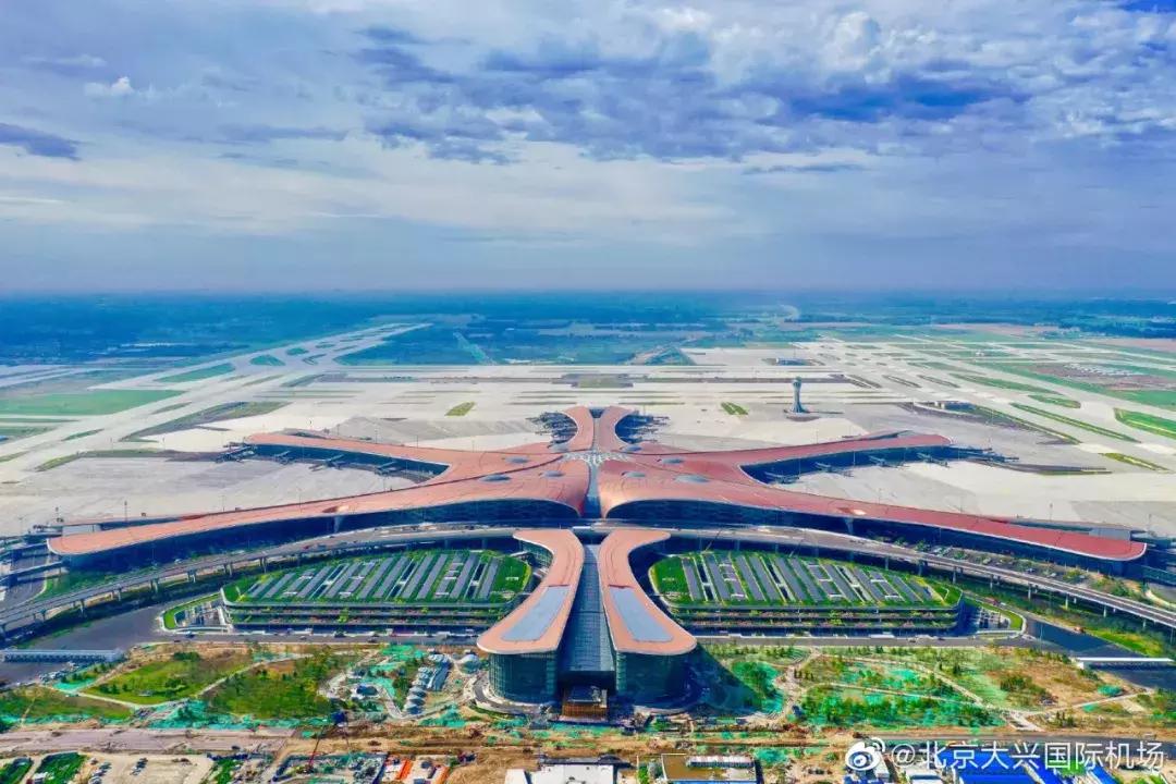 航拍的北京大兴机场,逛逛北京大兴机场