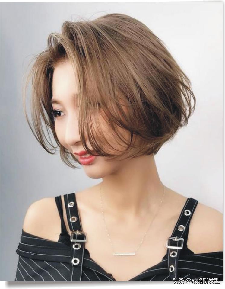既好看又实用的短发发型,剪短发发型推荐女