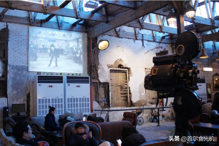被遗弃的纺织厂，摇身变成网红咖啡店，体验韩国式798的文艺范