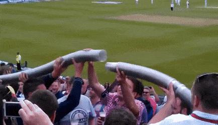 棒球比赛每个垒上都站人吗,棒球比赛几个人一队