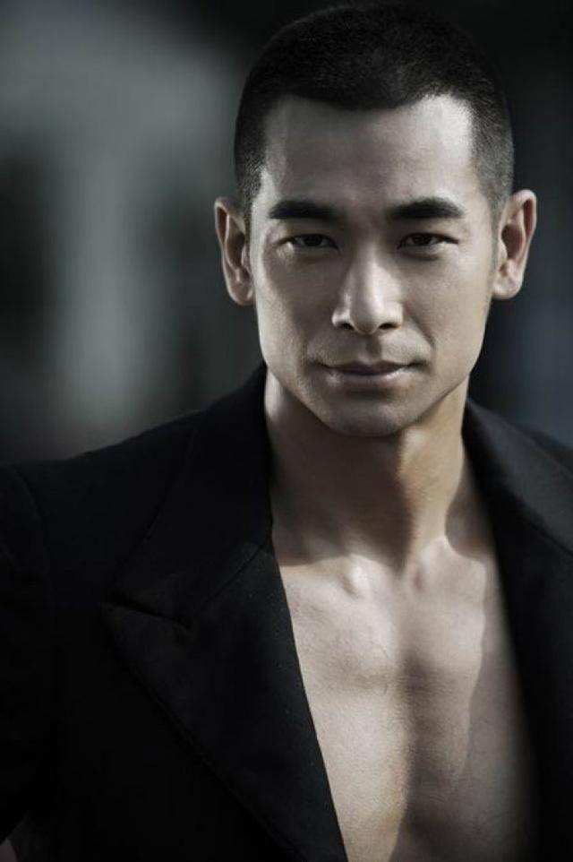 动作艺人个个帅,盘点那些一个动作就圈粉的明星