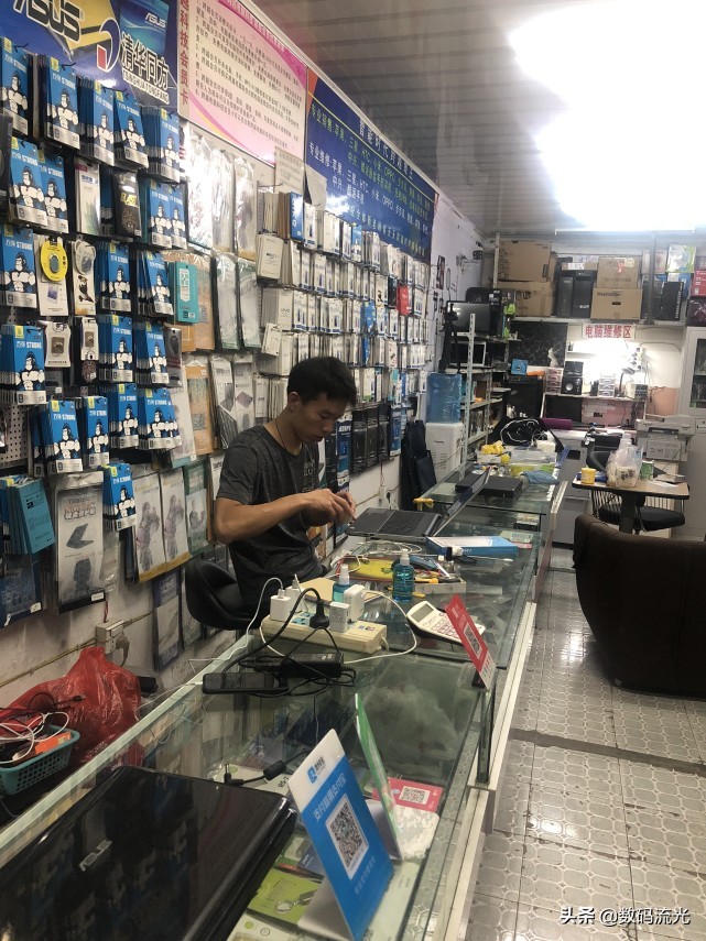 电脑店还有必要继续开吗,电脑店可以发展哪些业务