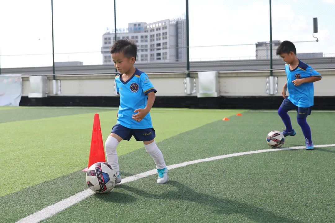 参加夏令营结营送什么呢,夏令营第一季