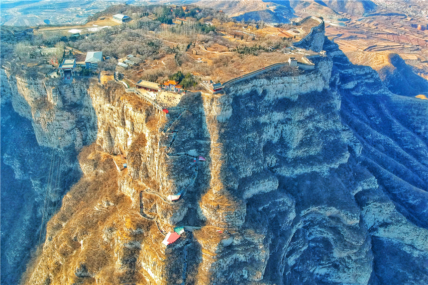 石家庄是一个神奇的地方,河北的神奇山峰