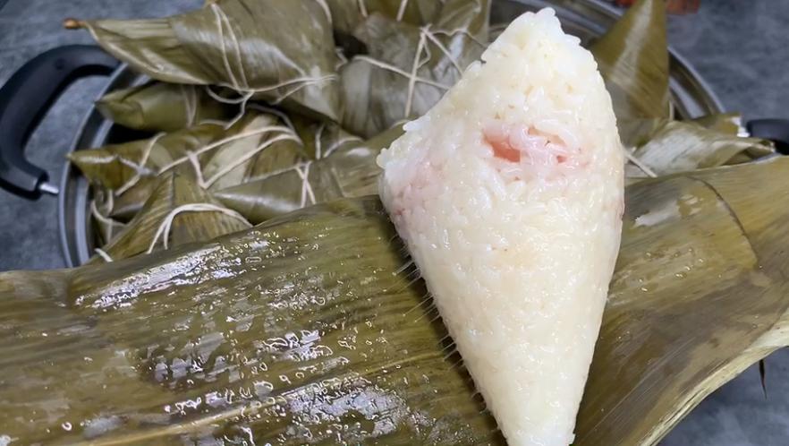 水煮粽子怎么煮才正确,煮粽子的正确做法用冷水还是热水