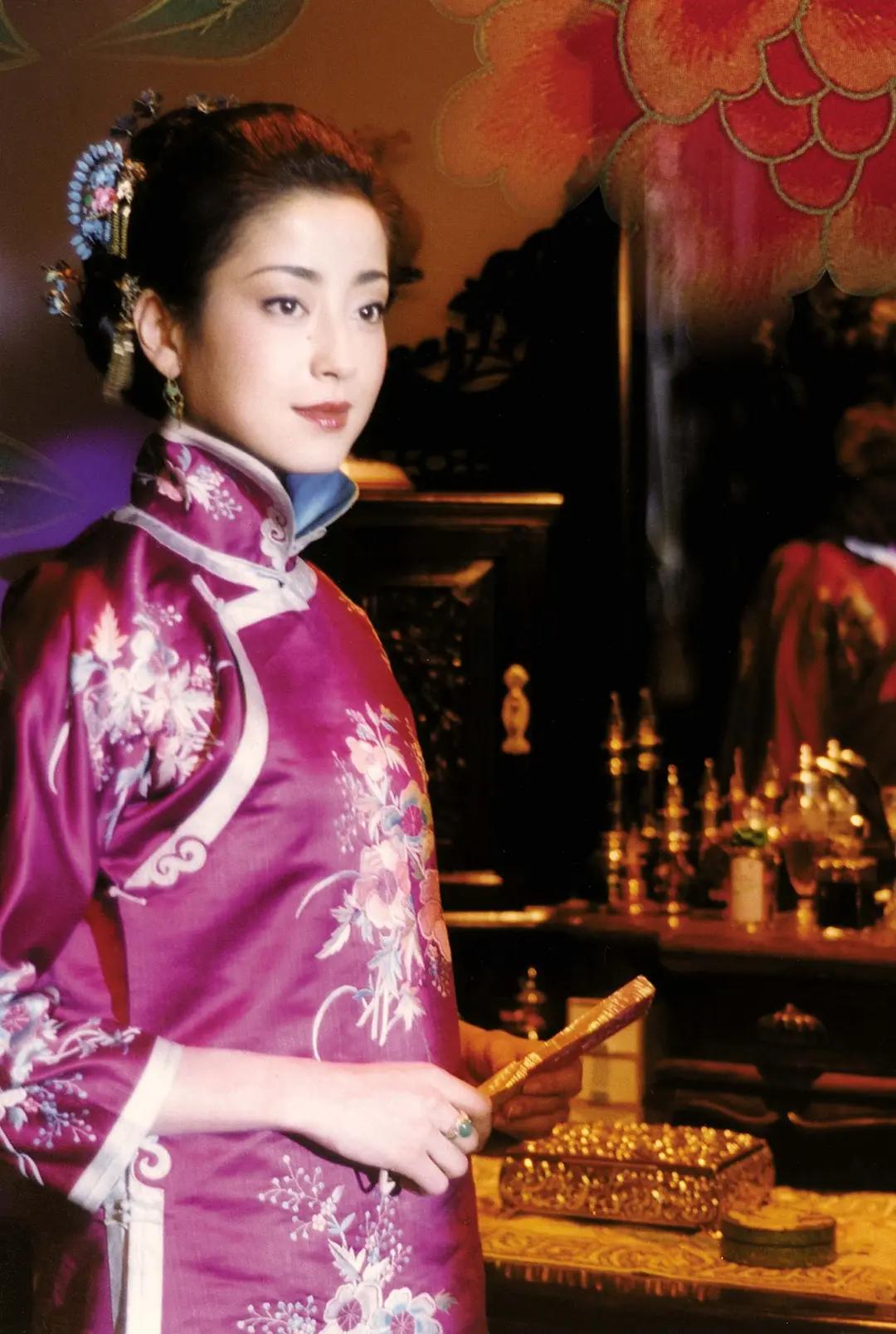 豪门姨太与老爷表妹的缠绵*恋虐**，两绝代佳人合璧——《游园惊梦》