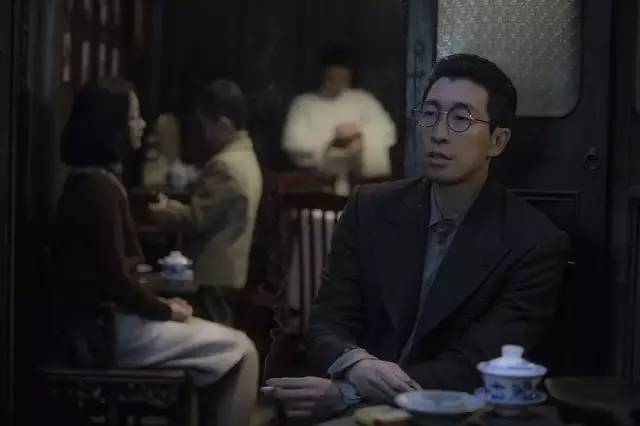 文艺青年怎么赚钱的,文艺青年挣不了大钱