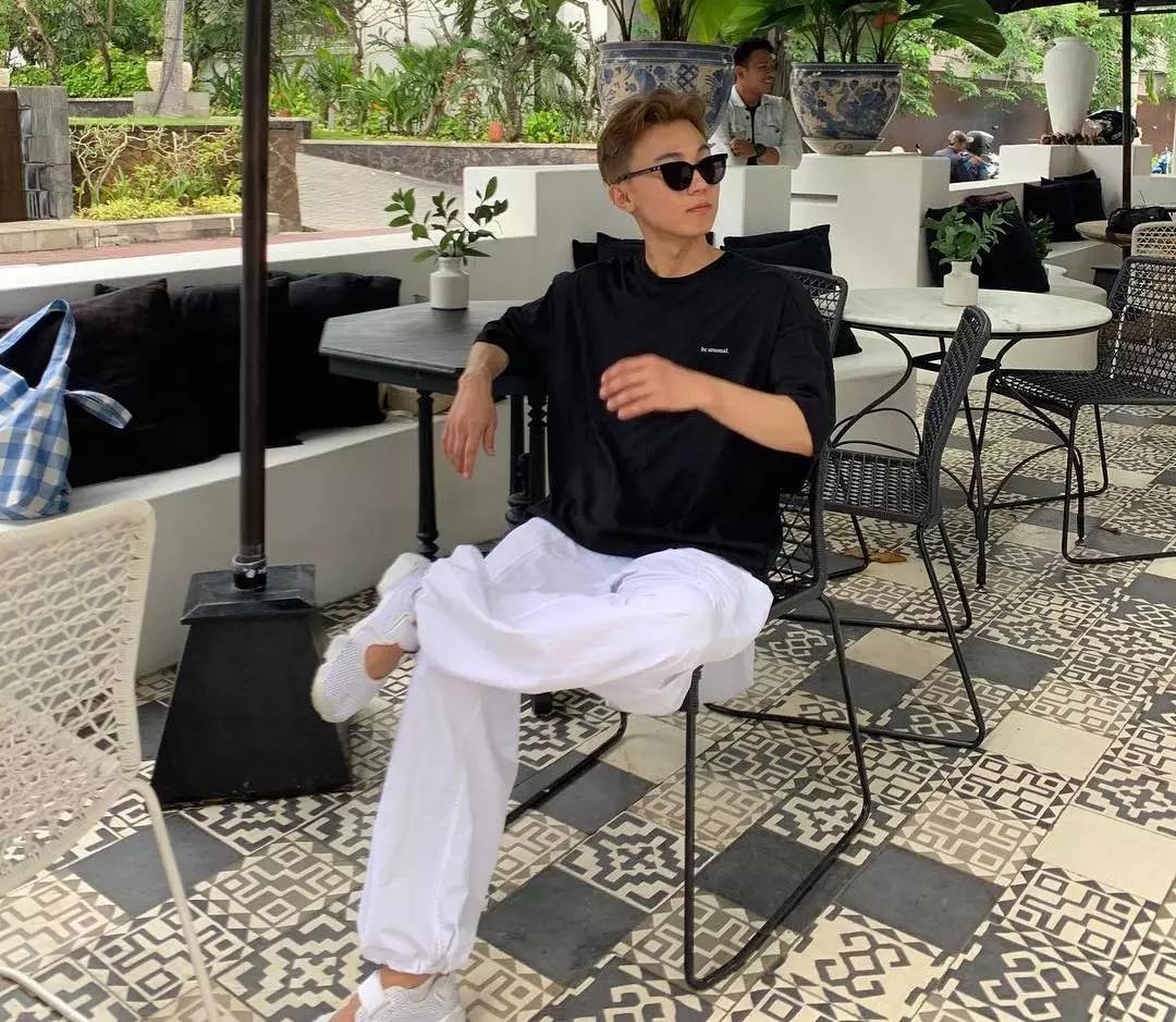 最近很流行的眼镜,最近特别流行的眼镜