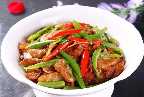 菜品发黑怎么解决,菜品怎么炒才不会发黑