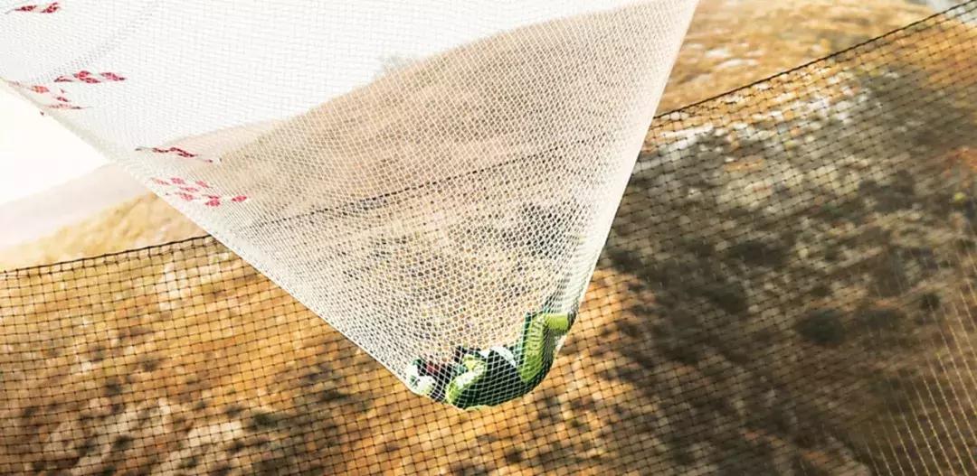 从2.5米高处跳下会怎样,2分钟从8000米高空坠落什么感觉