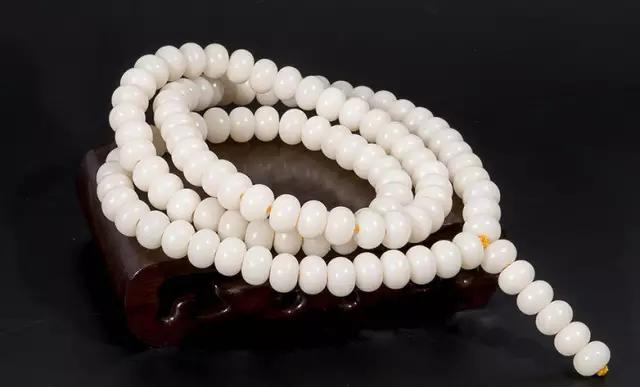 最好的文玩价格表,据说这是最靠谱的文玩价格参考表