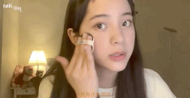 新手化妆：女明星的这些化妆技巧一定要看！